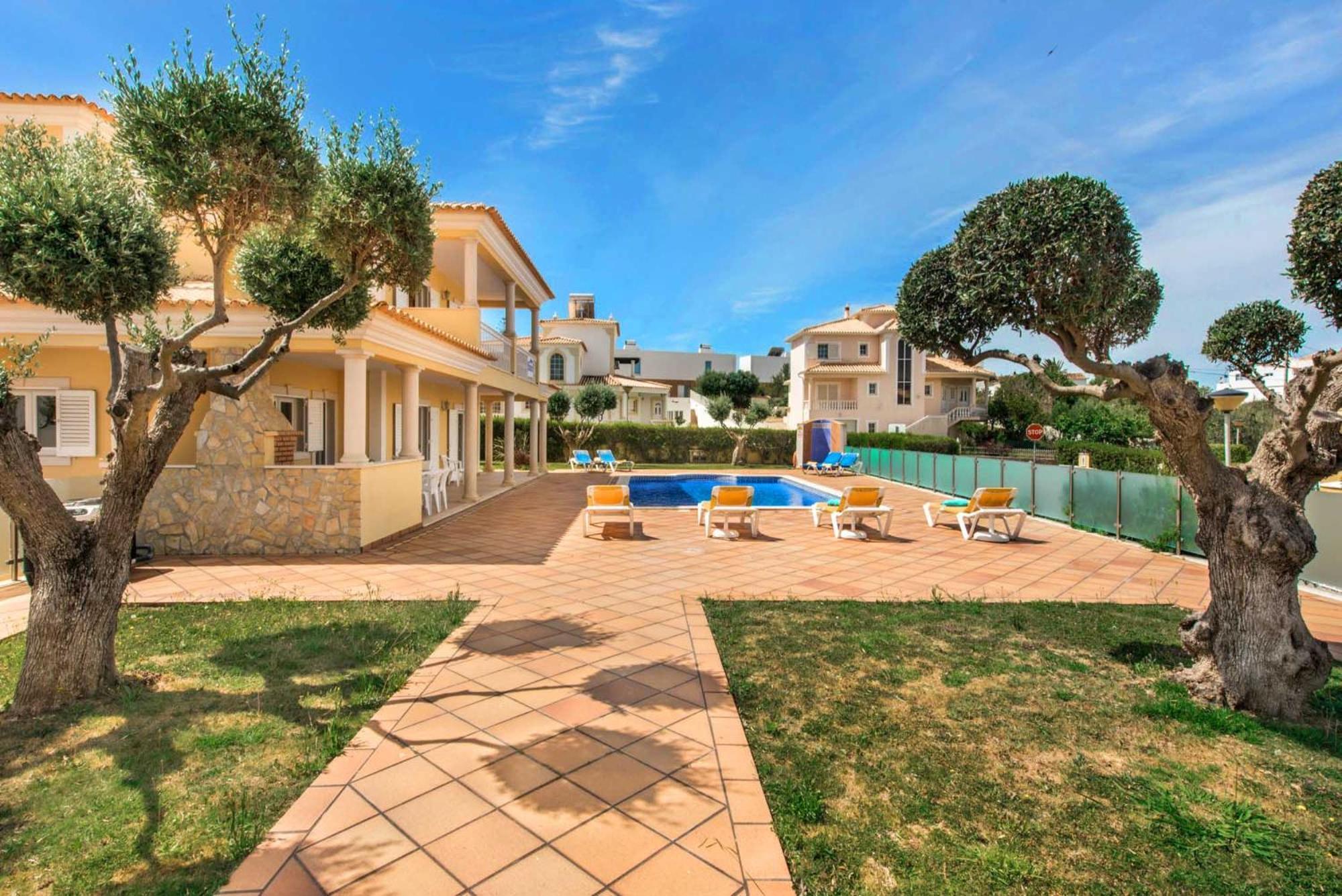 Villa Das Oliveiras Amazing Location Walk To Marina Restaurants Beach Albufeira Exterior foto